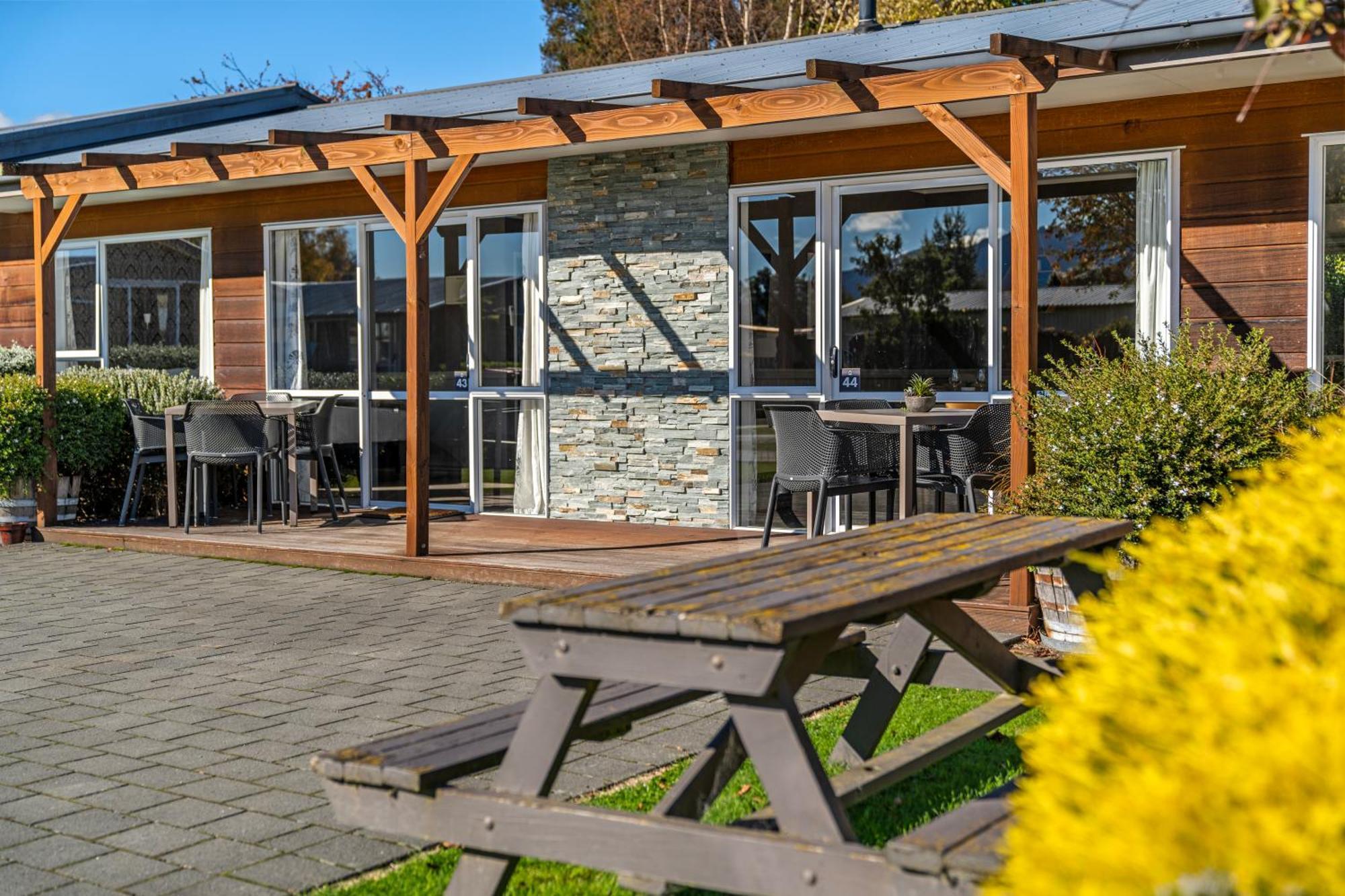 Tasman Holiday Parks - Te Anau Esterno foto